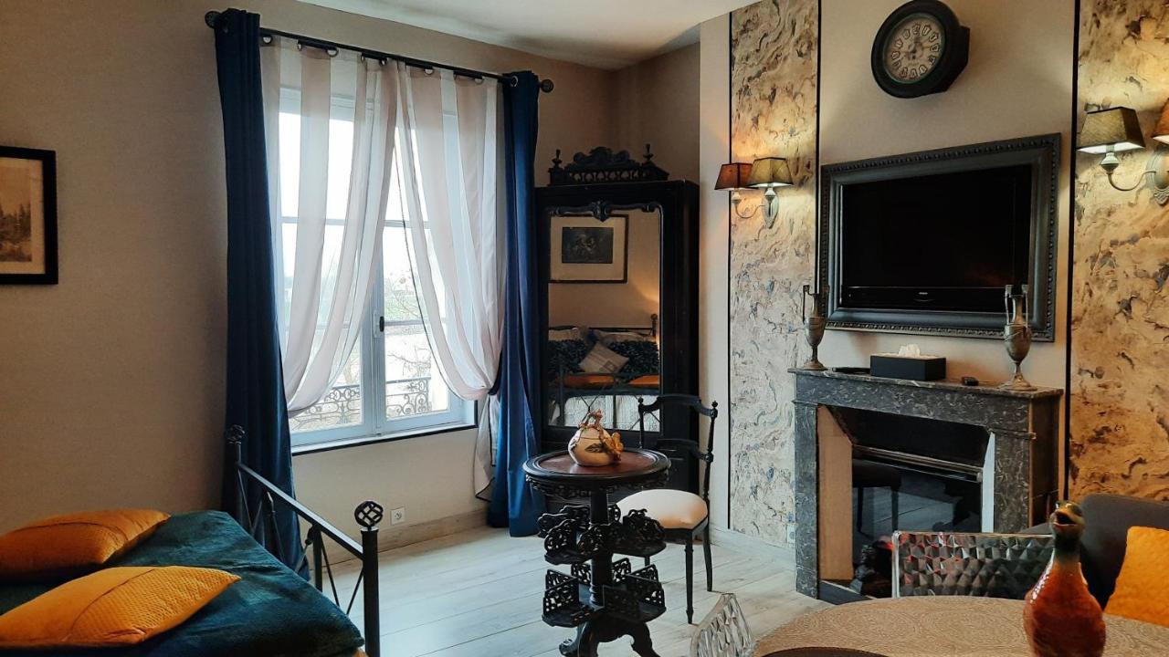" Le Cher Passant " Savonnières Esterno foto